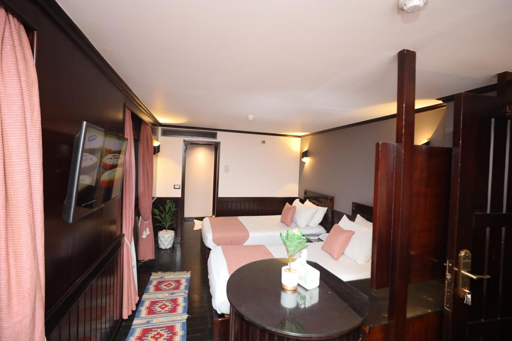 You Nile View Hotel Giza Екстериор снимка