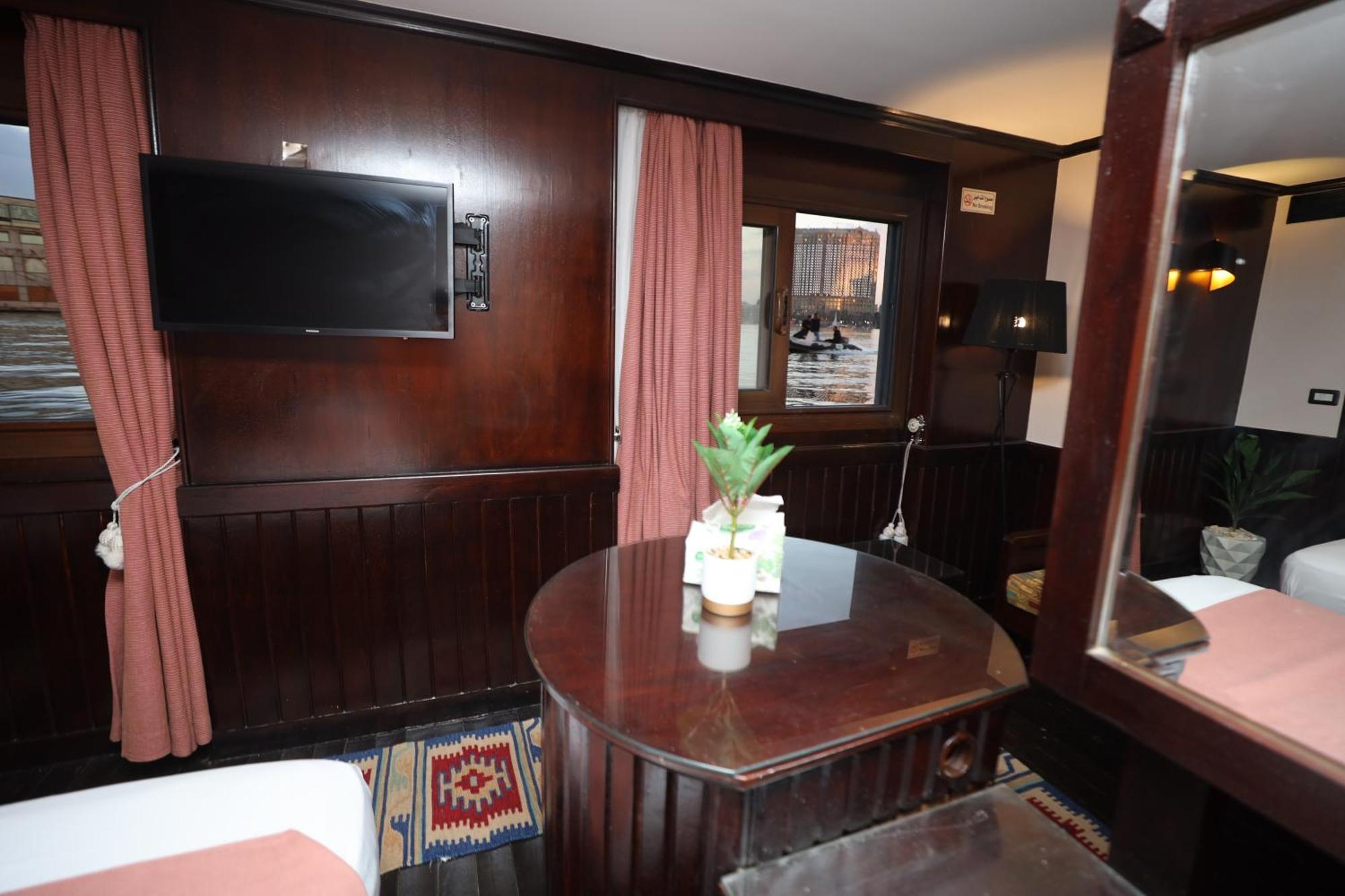 You Nile View Hotel Giza Екстериор снимка