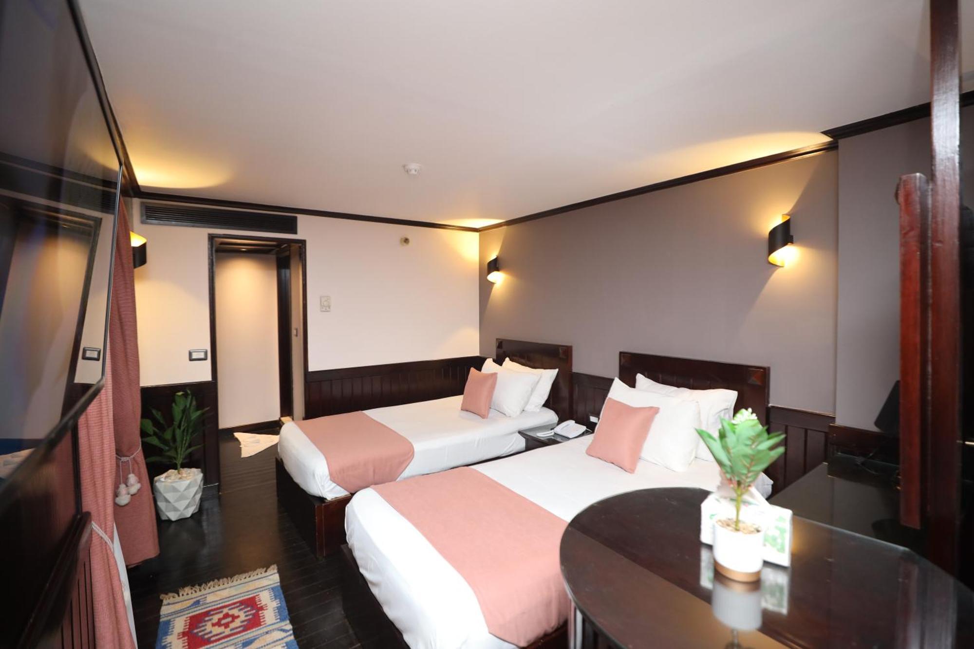 You Nile View Hotel Giza Екстериор снимка