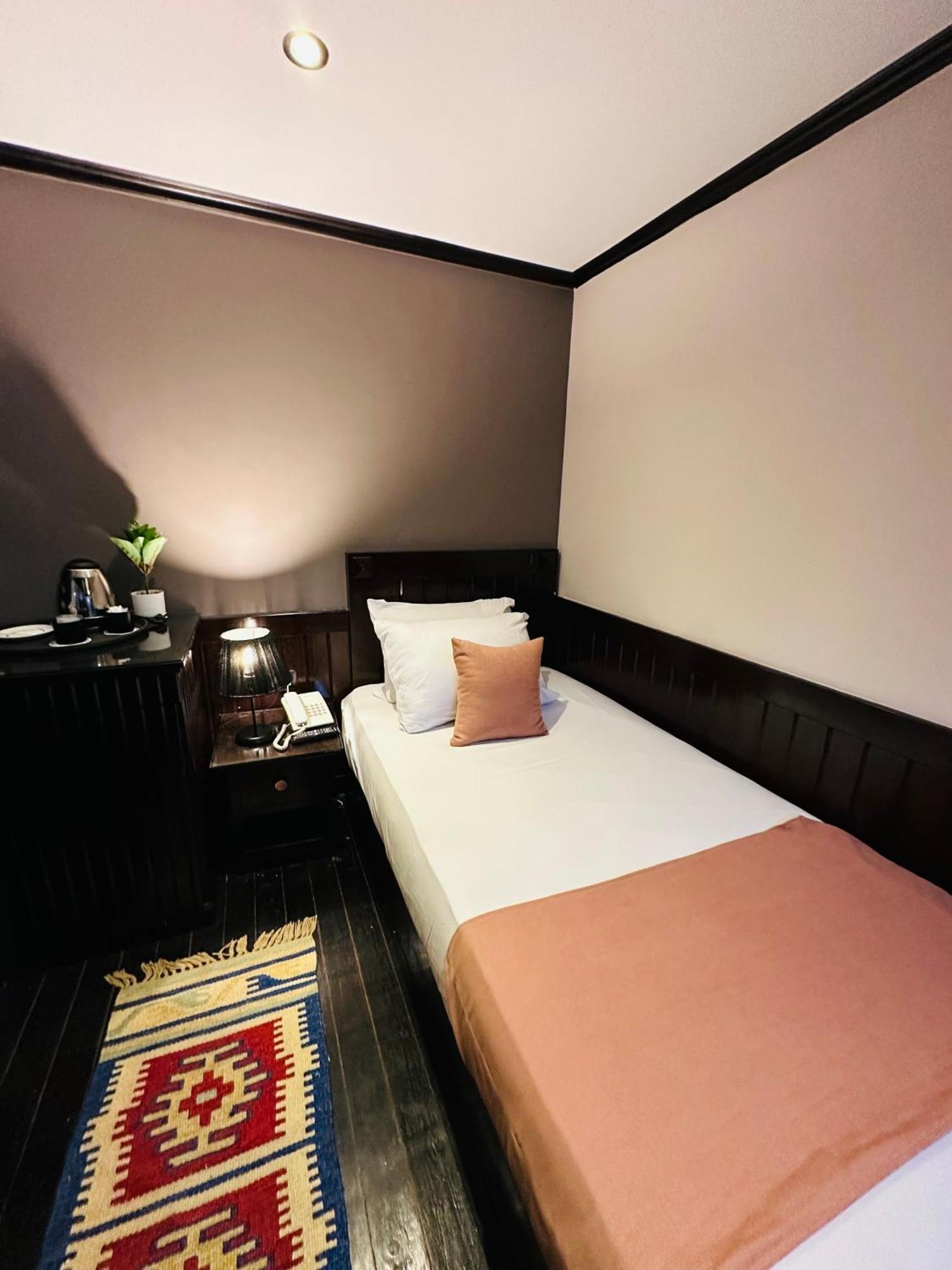 You Nile View Hotel Giza Екстериор снимка